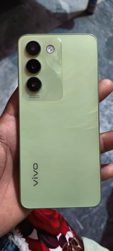 vivo y 100 colour green 8+8 256 5