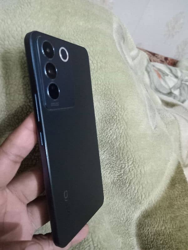 Vivo v27e jenion condition 1