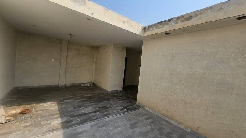 Beautifully Constructed Prime Location House Is Available For rent In Sufiyan Garden 27