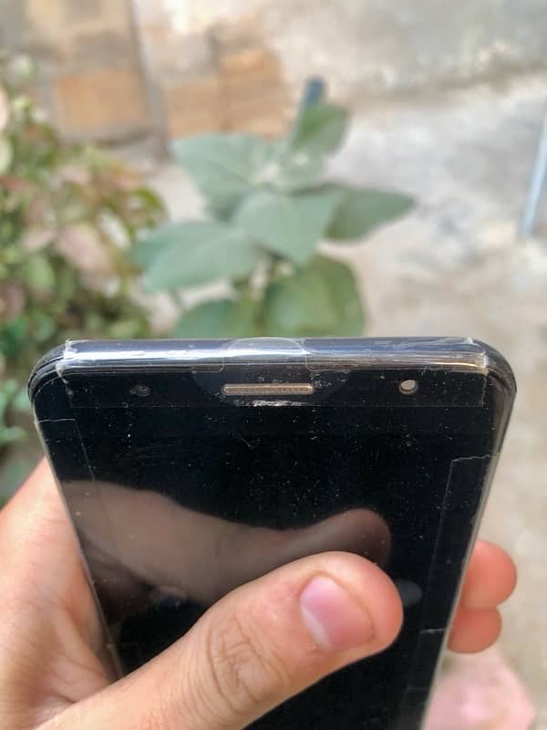 Samsung J7 Prime - PTA Approved - 10/9 Condition 2