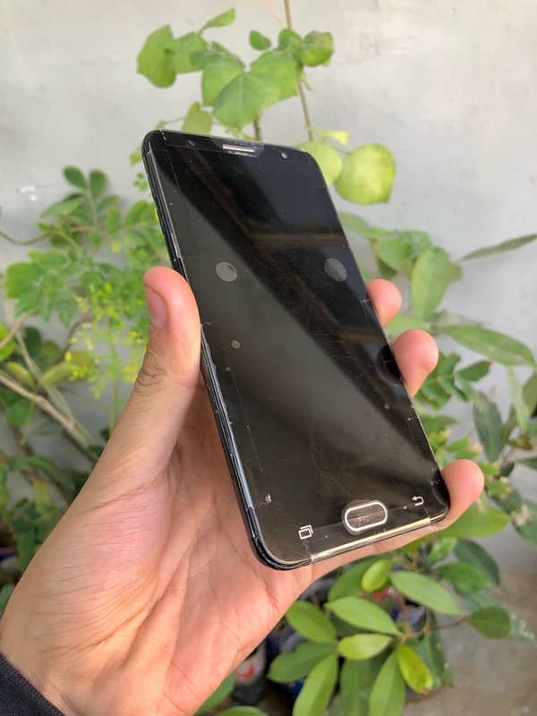 Samsung J7 Prime - PTA Approved - 10/9 Condition 4