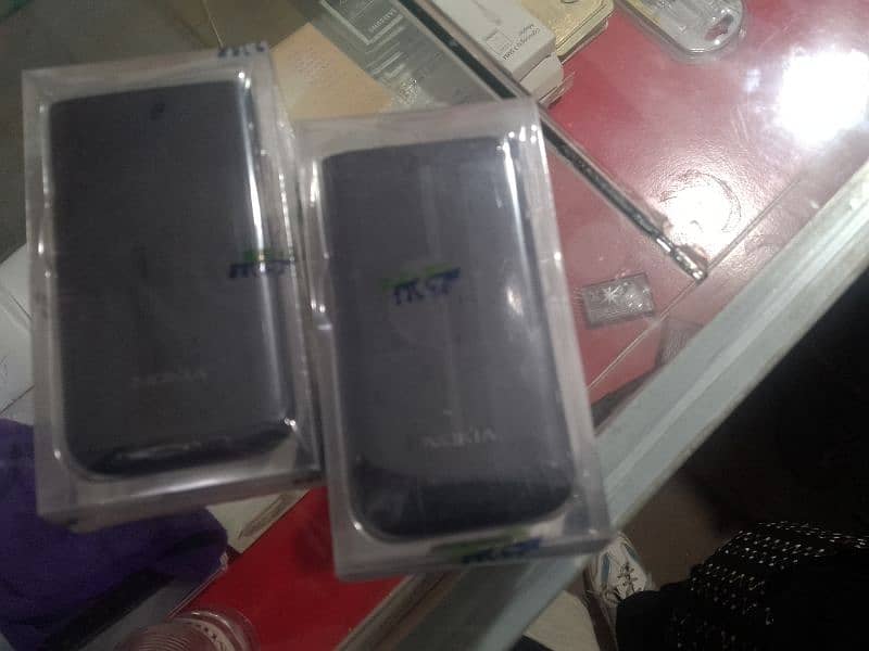 Nokia 2720flip dual sim box pack pta prove 0