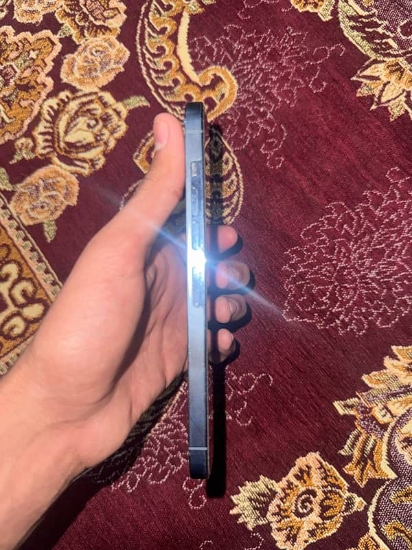 iphone 13 pro max 10/10 condition ok 3