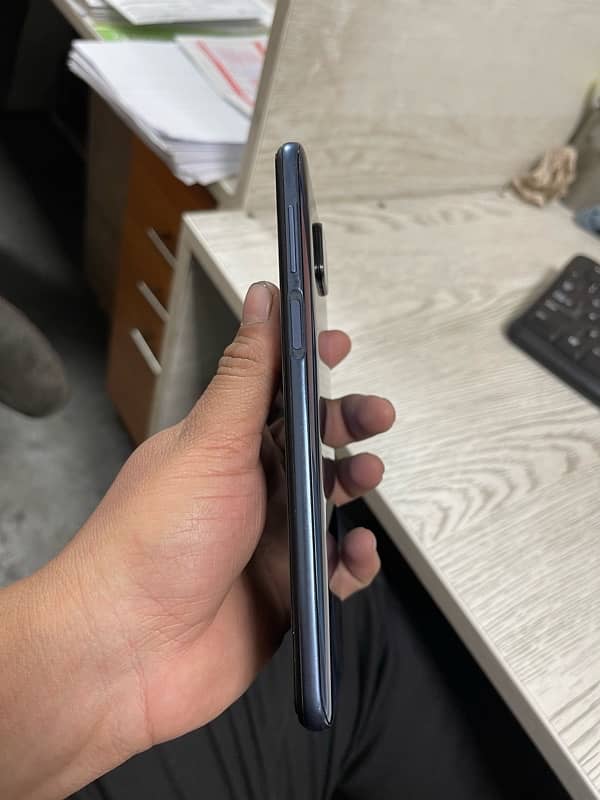 Xiaomi Redmi Note 9S 6/128 5