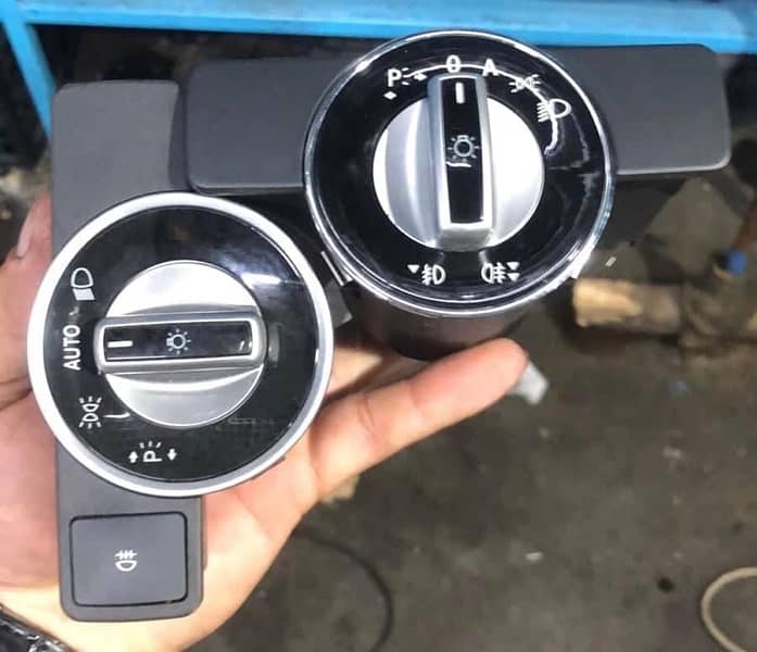 Mercedes c180 c200 E200 E250 Parts in Lahore 8