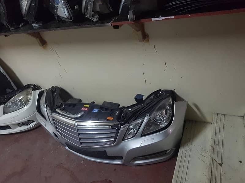 Mercedes c180 c200 E200 E250 Parts in Lahore 10