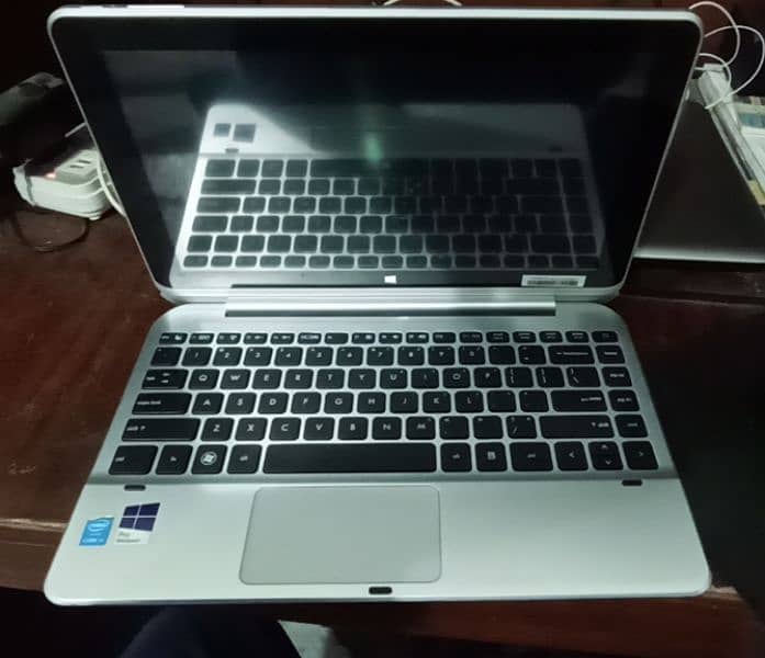 Haier laptop + tablet 1