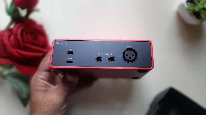 Focusrite Scarlett Solo 4th Gen 1