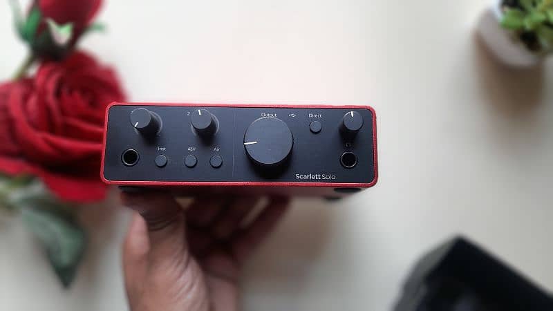 Focusrite Scarlett Solo 4th Gen 4