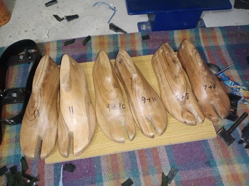 hawai Chappal making 1