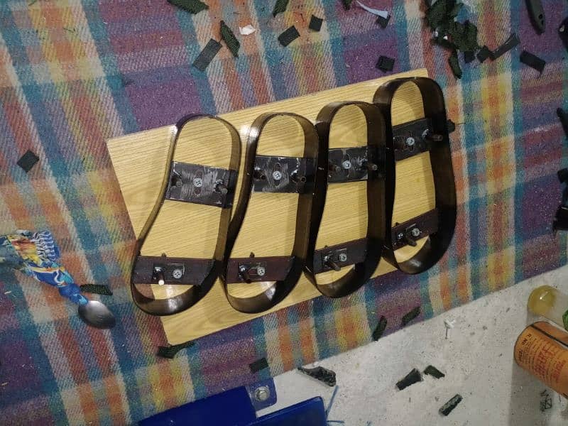 hawai Chappal making 4