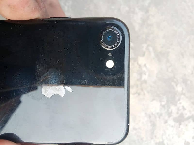 iPhone 7 128 GB Pta approved Exchange possible 8