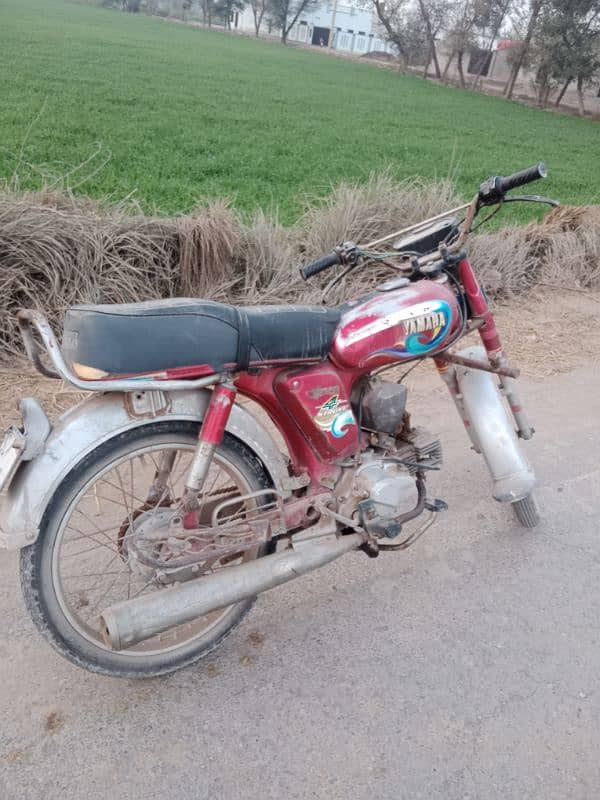 Yamaha Bike urgent for sale 1