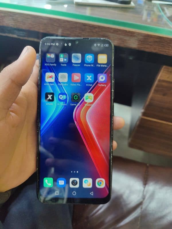 Infinix hote 10 play 4 x 64 bhai  03140579776 2