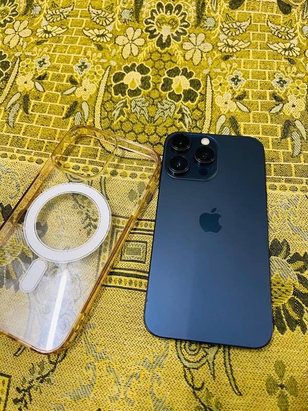 iPhone XR converted 15 pro 3