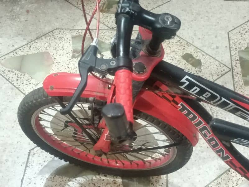 Cycle like new for 8-12 years of age 3