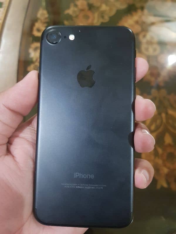 Apple iPhone 7 - Brand New Condition, 98% Battery Health, 0