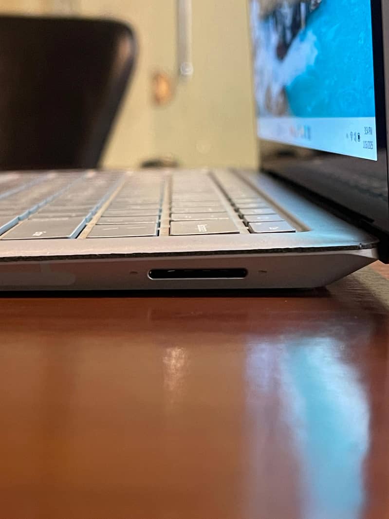 Surface Laptop 2 | 8th Gen (03226682445) 2