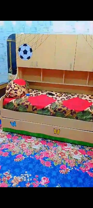 kids bed with out matteres 6