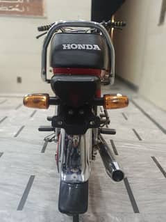 Just like new bike honda cd70 for sale