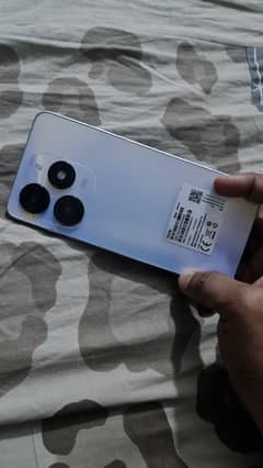 Tecno Spark Go 2024  64gb 4+4 ram