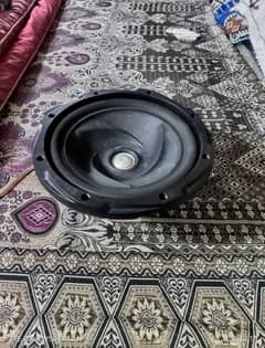 I want to sale woofer contact 03224033527