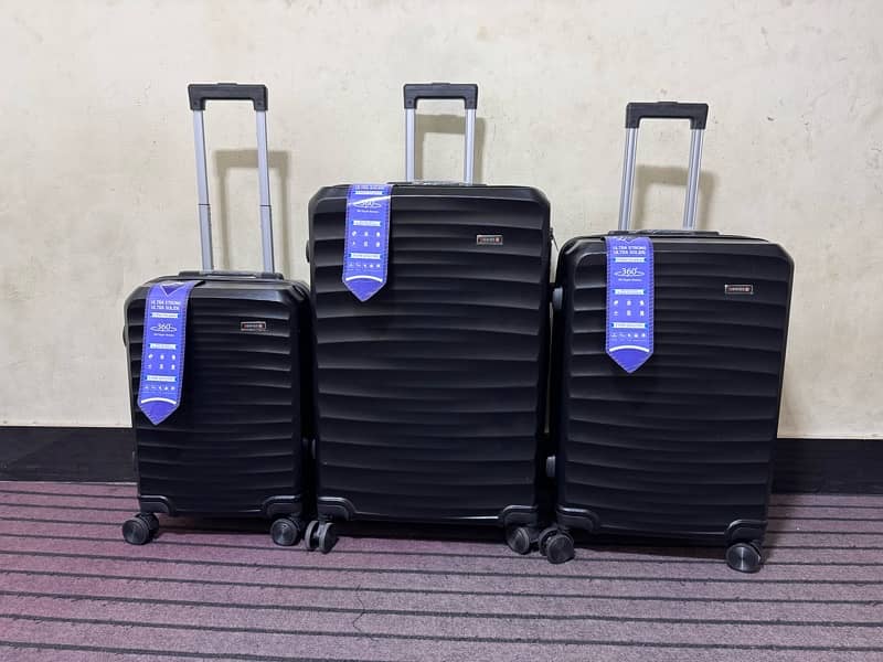 Luggage bags/ travel suitcases/ trolley bags/ travel trolley/ attachi 14