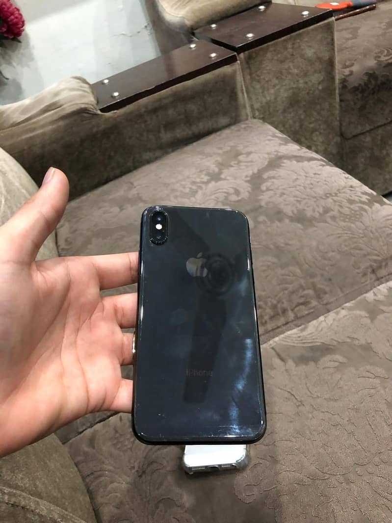 Apple iPhone X 0