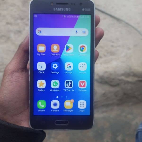 Samsung Galaxy J2 prime 0