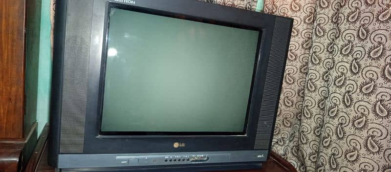 LG  TV 2