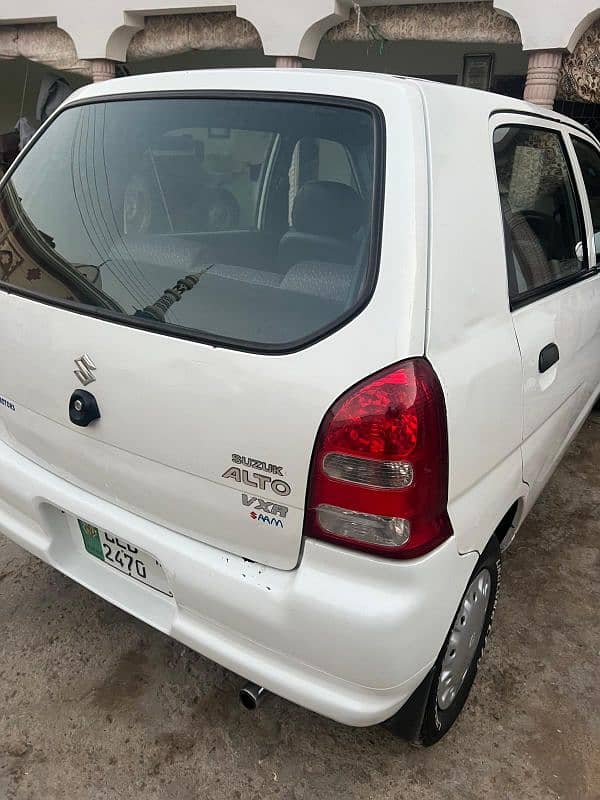 Suzuki Alto 2012 5