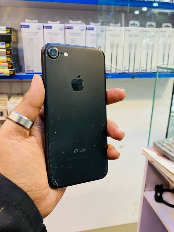 iphone 7 32gb PTA Approved 0