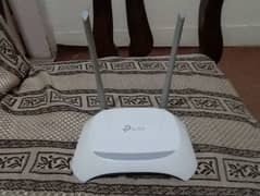 TP Link double anteen router for sale with wire