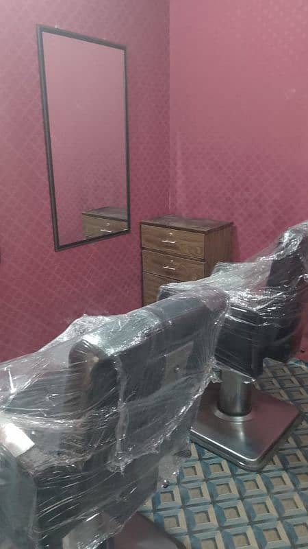 Beauty Saloon for sale new setup 3