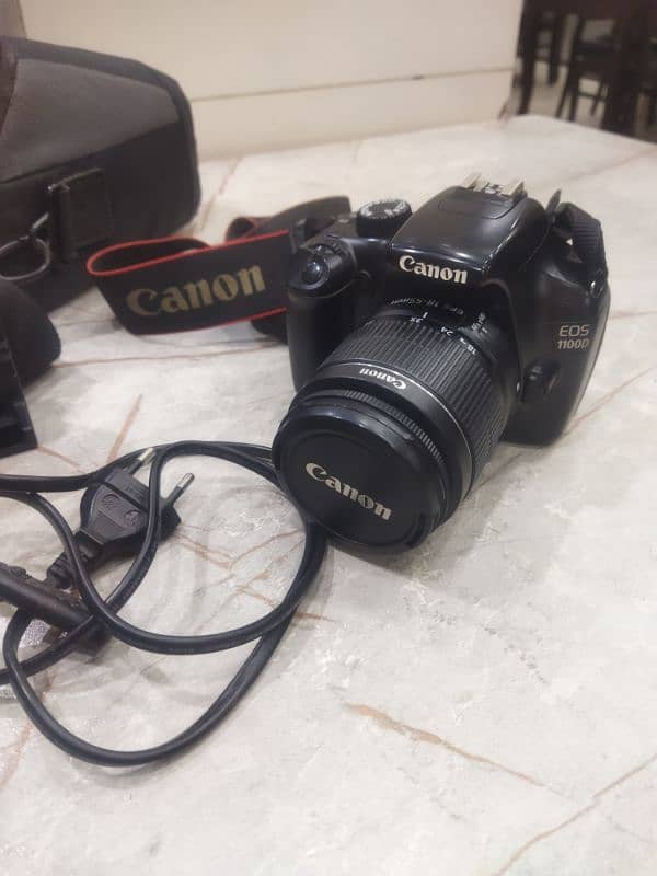 Canon 1100D with 18mm-55mm lense Canon 1100D 2