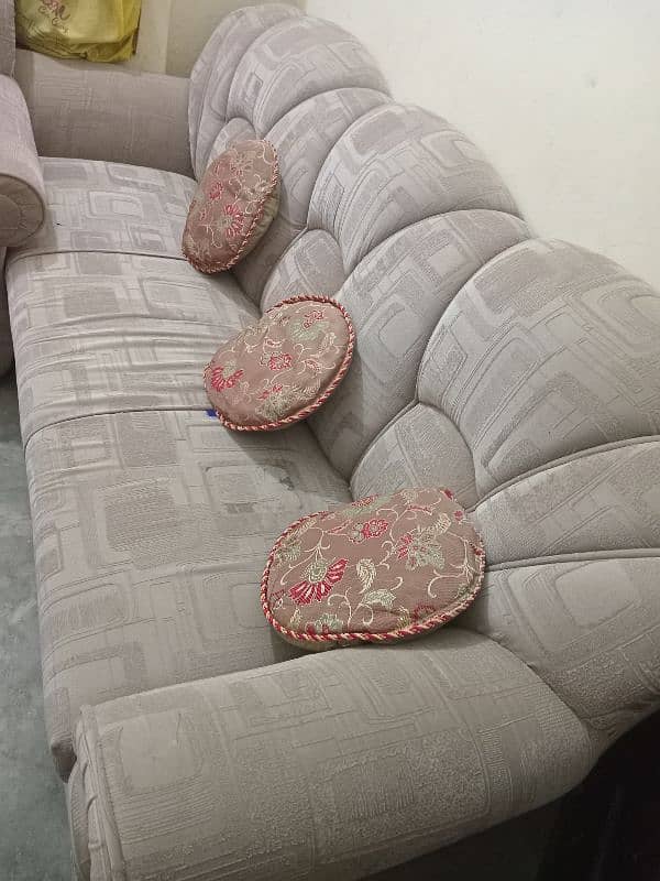 Sofa set 0