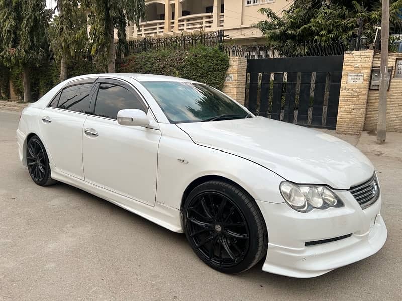 Toyota Mark X 2005/07 regular import one of its kind 6