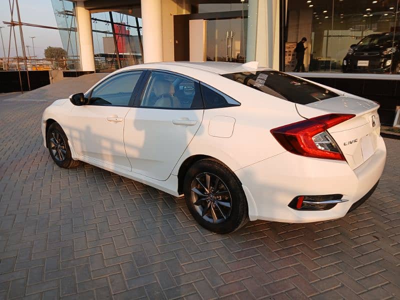 Honda Civic Oriel 2021 Automatic 13