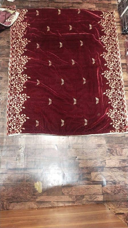 Beautiful tila shawl 0