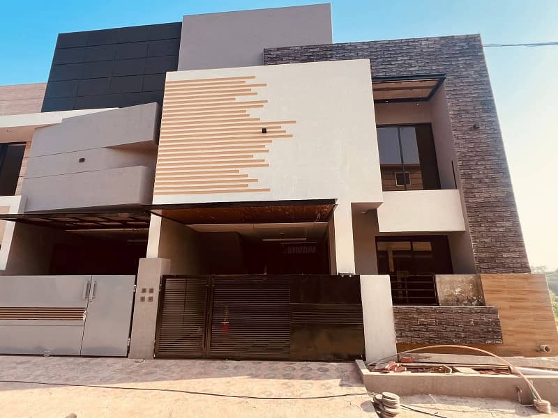 7 Marla Brand Double Storey Double Unit House Available For Sale. 1