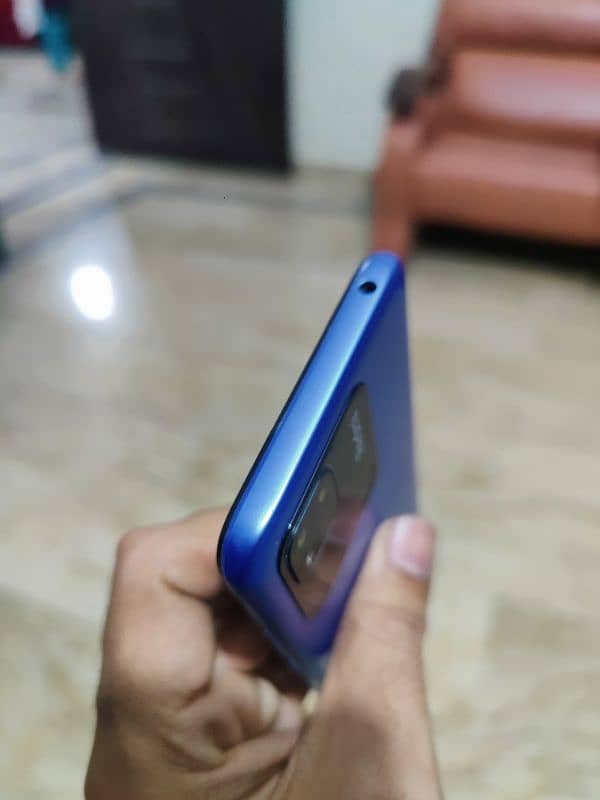 Redmi 10A 4GB 64GB Blue Color. 3