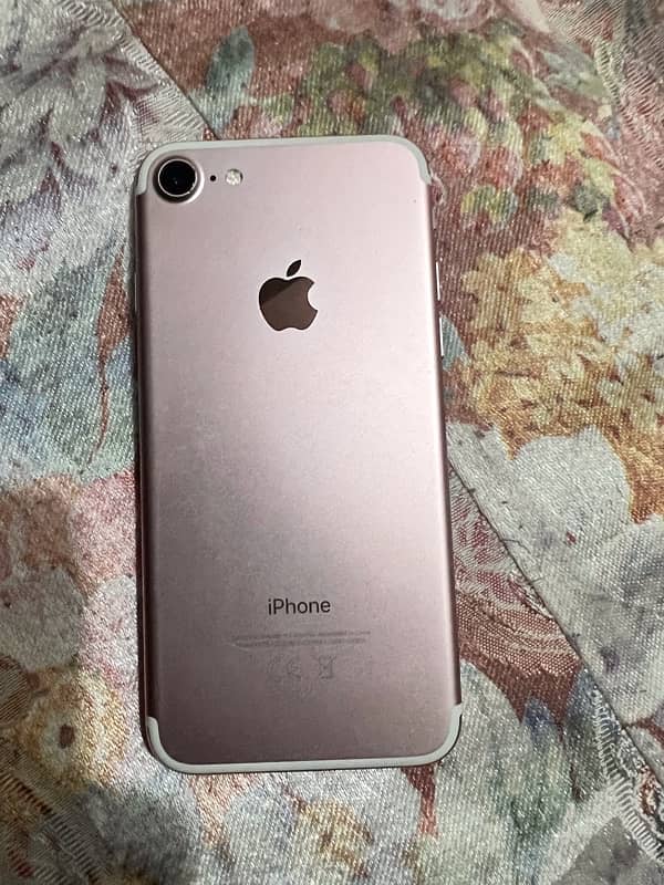 iPhone 7 128GB non pta 4