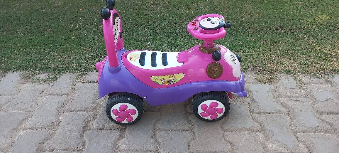 Kids Car (Girls) 1