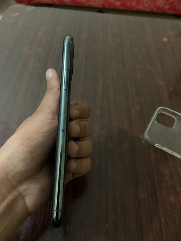 IPhone 11 Pro Max for sale 2