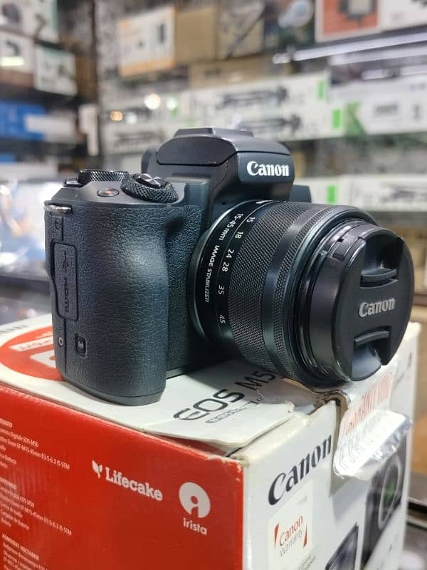 Canon M50 Mirrorless Camera | Complete box | 15-45mm stm | 4k camera 1