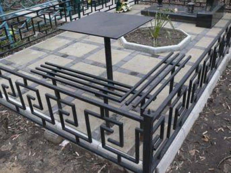 iron front grill  for houses manifacturing to order 0