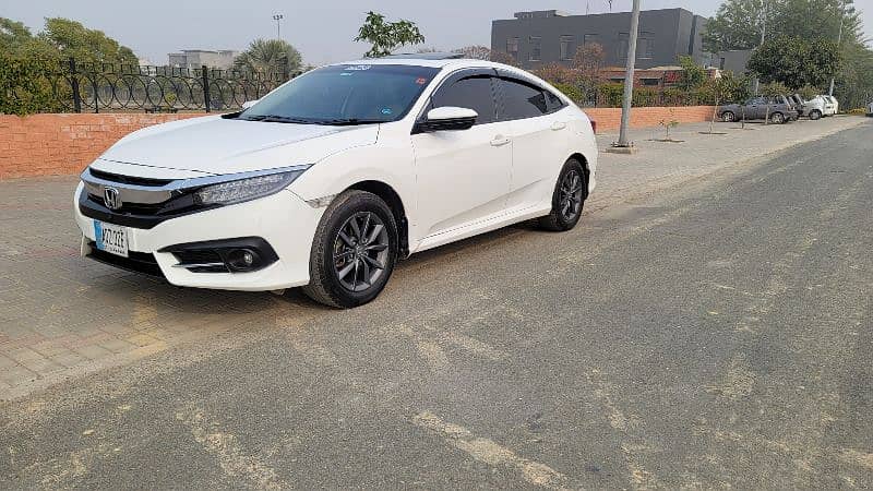 Honda Civic Oriel 1.8 i-VTEC CVT 7