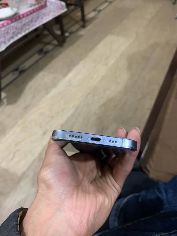 iPhone 13 Pro 256gb pta approved 1