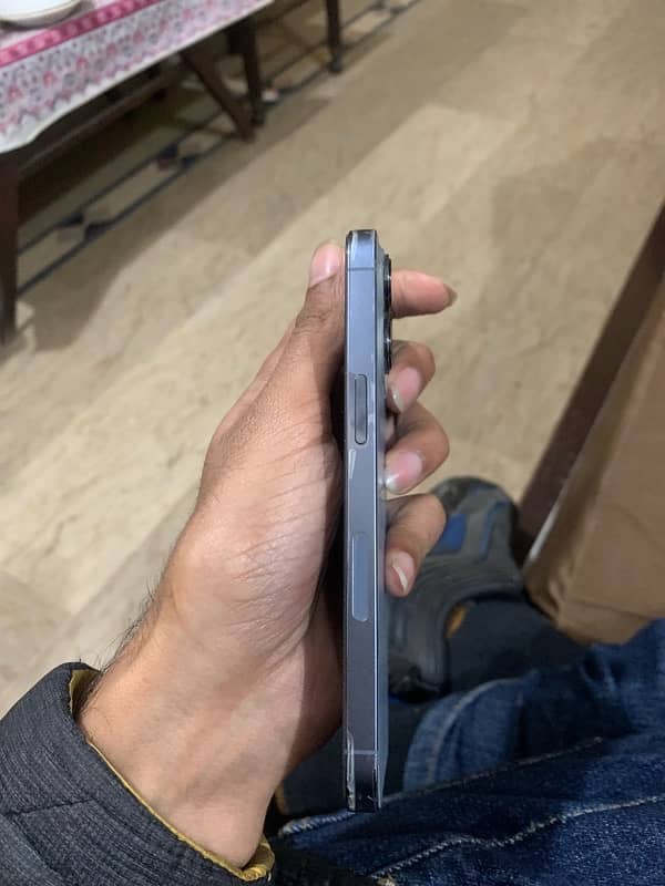 iPhone 13 Pro 256gb pta approved 2