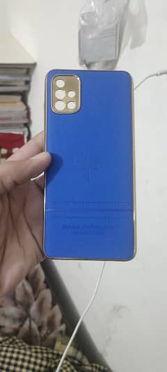 Samsung A51 ka cover ha bilkul new ha